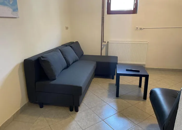 Spacious & Cozy Countryside Sencur